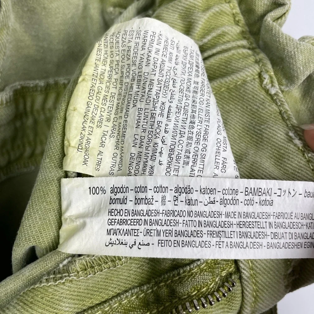 Zara Green Denim Baggy‎ Paperbag Raw Hem Shorts with Belt